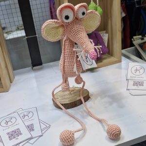 muñecos hechos en Crochet. Animales, personas y personajes fantásticos
